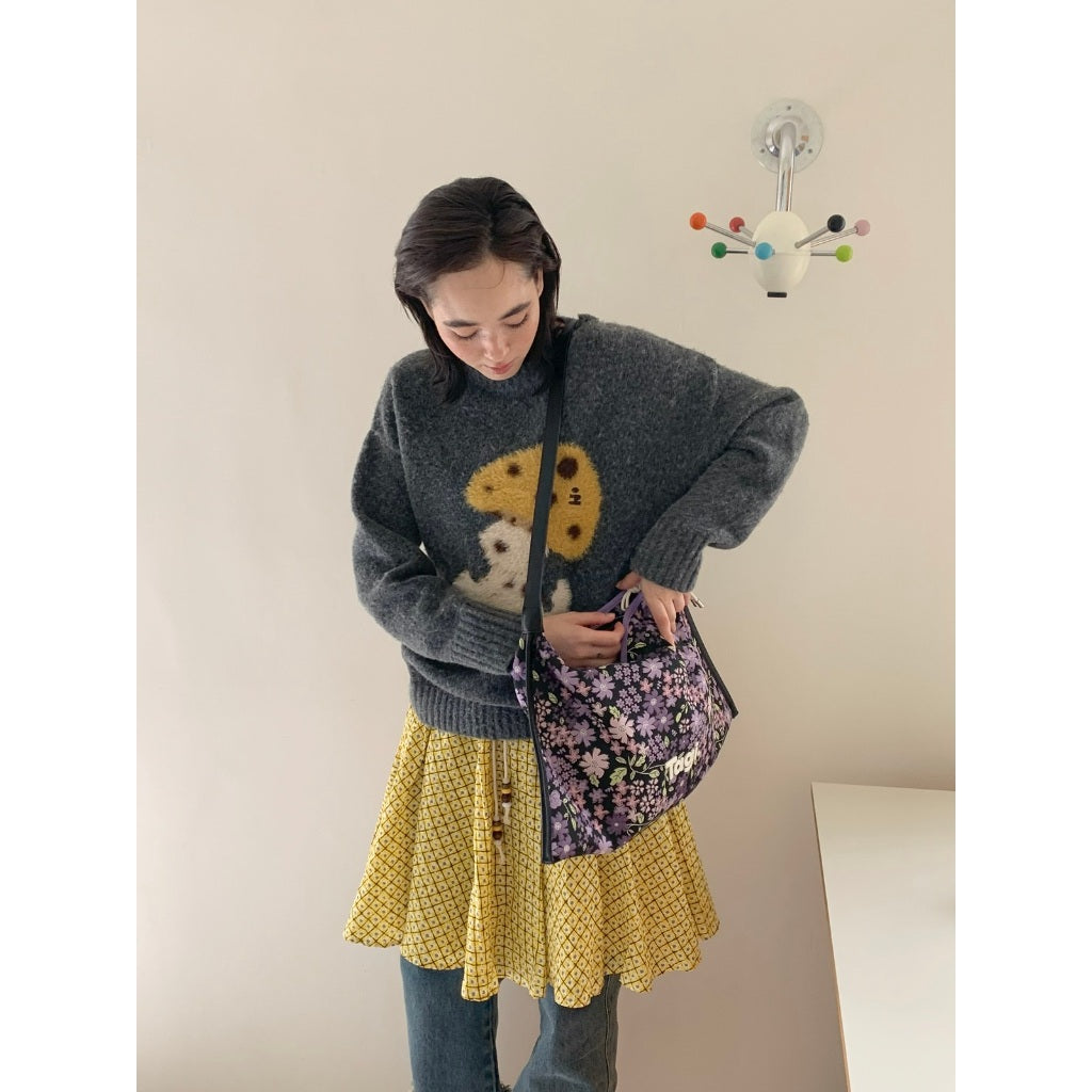 Tagi. Edge Jacquard Shoulder Bag