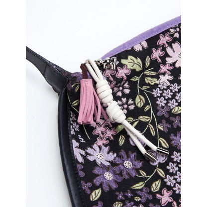 Tagi. Edge Jacquard Shoulder Bag