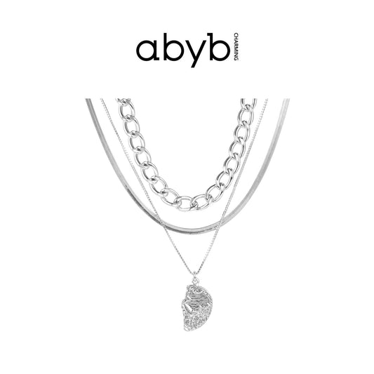Abyb Charming Crescent Necklace - Fixxshop