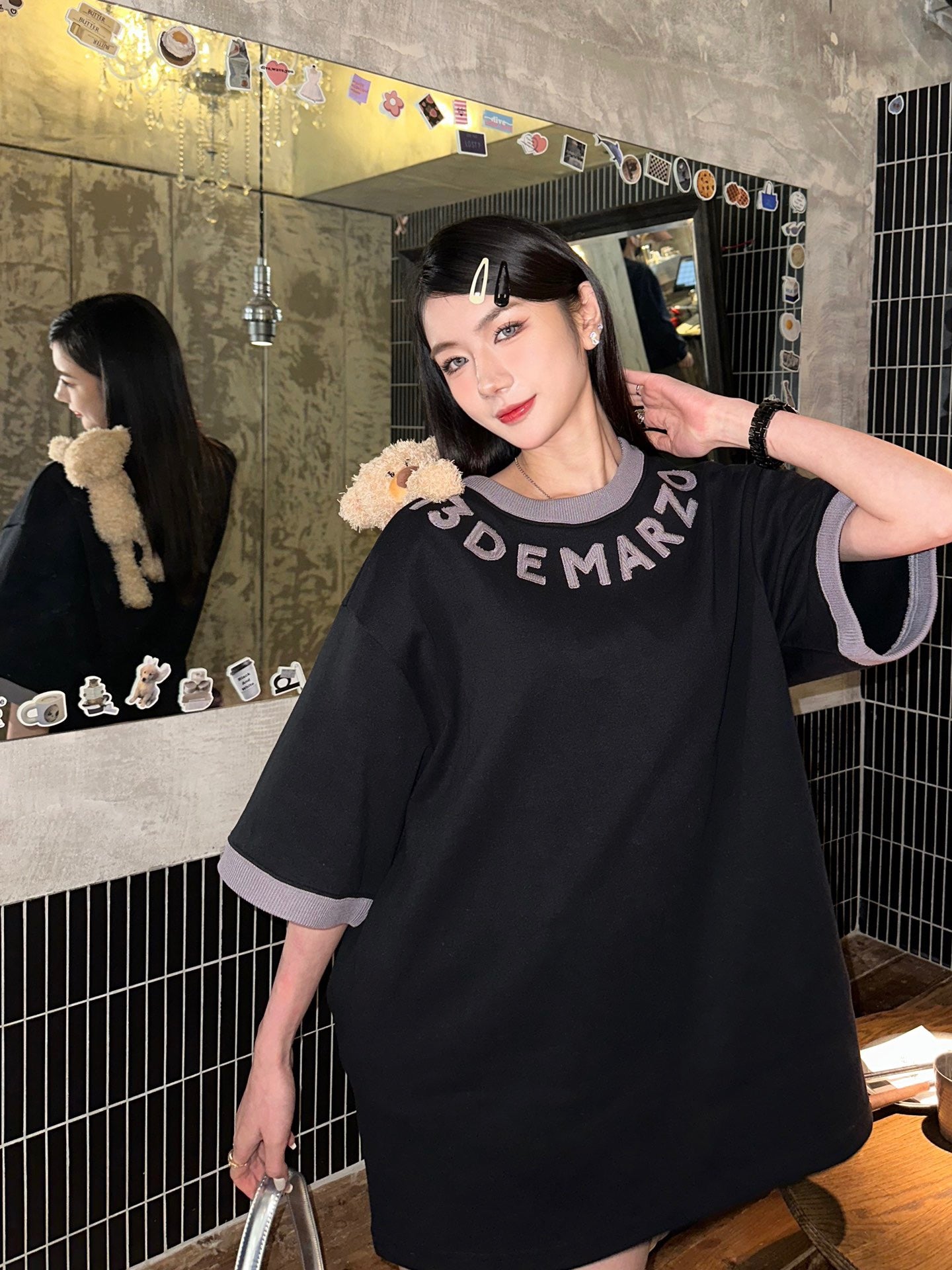 13DE MARZO Round Neck Knit Logo T-shirt Black Beauty