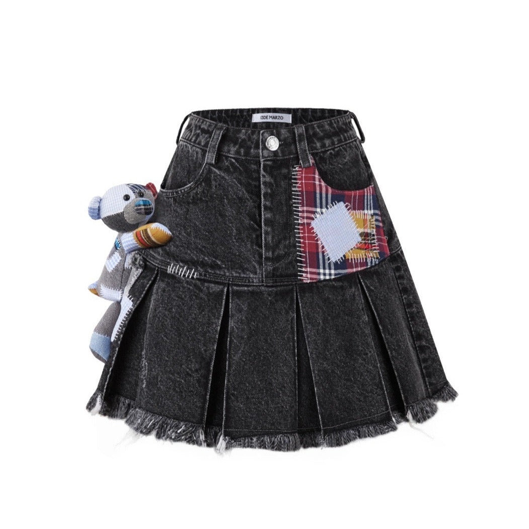 13DE MARZO Bear Patch Suture Denim Skirt Washed Black