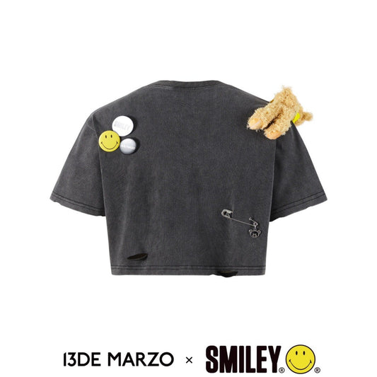13De Marzo x Smiley Broken Pin Badge Bear Short T-shirt Black