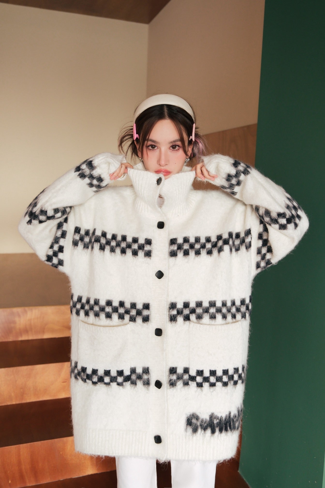 Sofitte Checkerboard Glamour Cardigan - Fixxshop