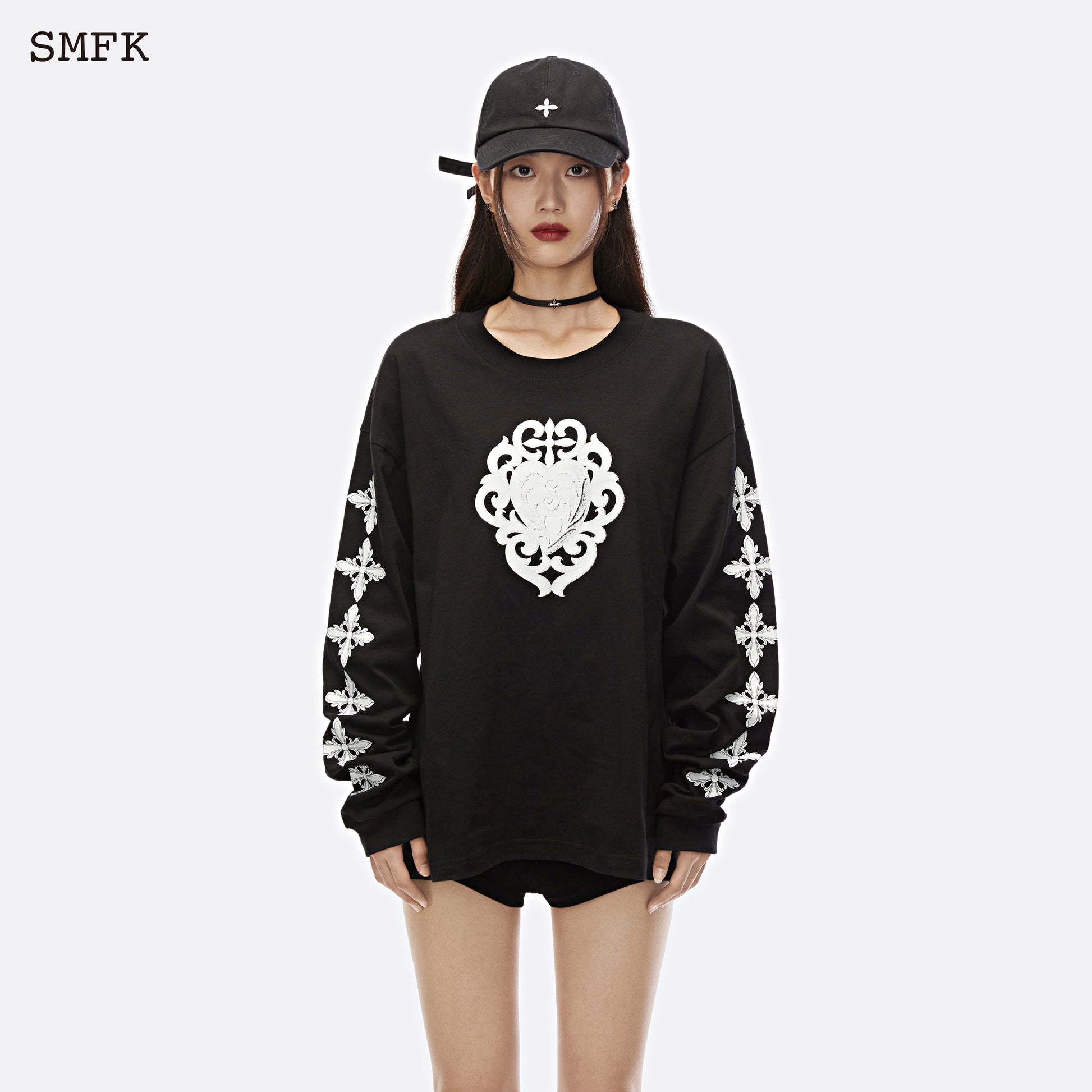 SMFK Compass Cross Flower Arm Sweatshirt Midnight Black - Fixxshop