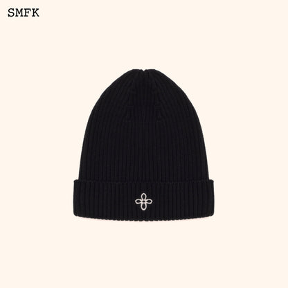 SMFK Compass Cross Cotton Beanie Hat In Black