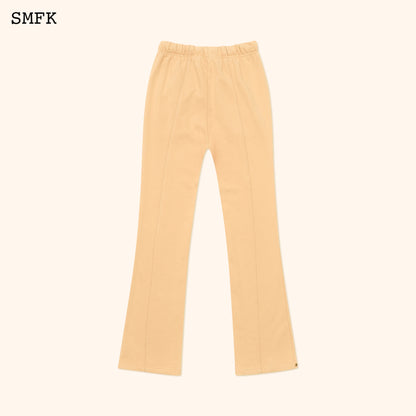 SMFK Compass Classic Cross Flared Sweatpants In Wheat