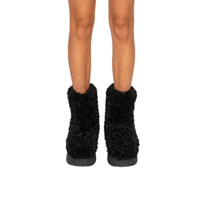 SMFK Compass Woolly Black Fluffy Boots