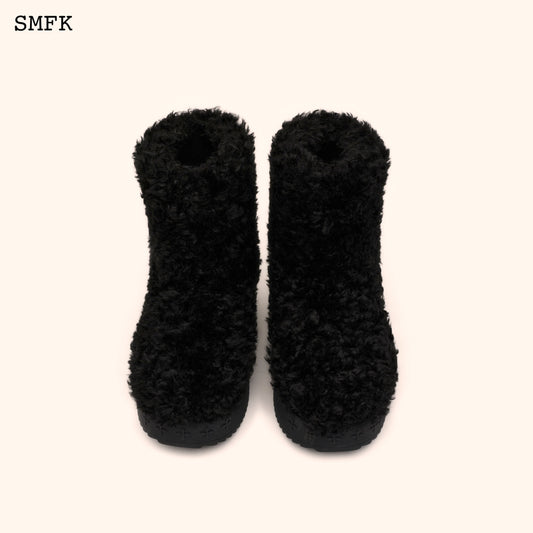 SMFK Compass Woolly Black Fluffy Boots