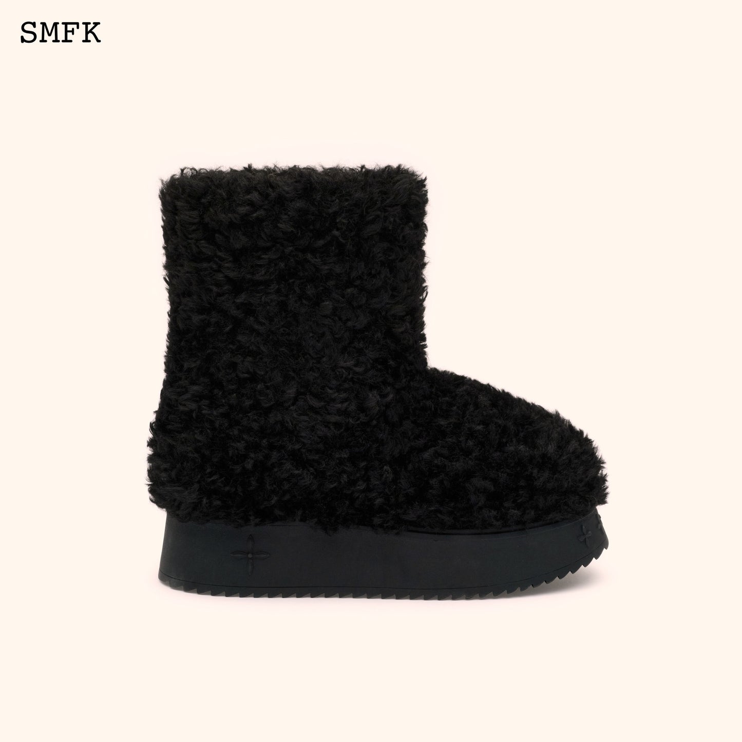 SMFK Compass Woolly Black Fluffy Boots