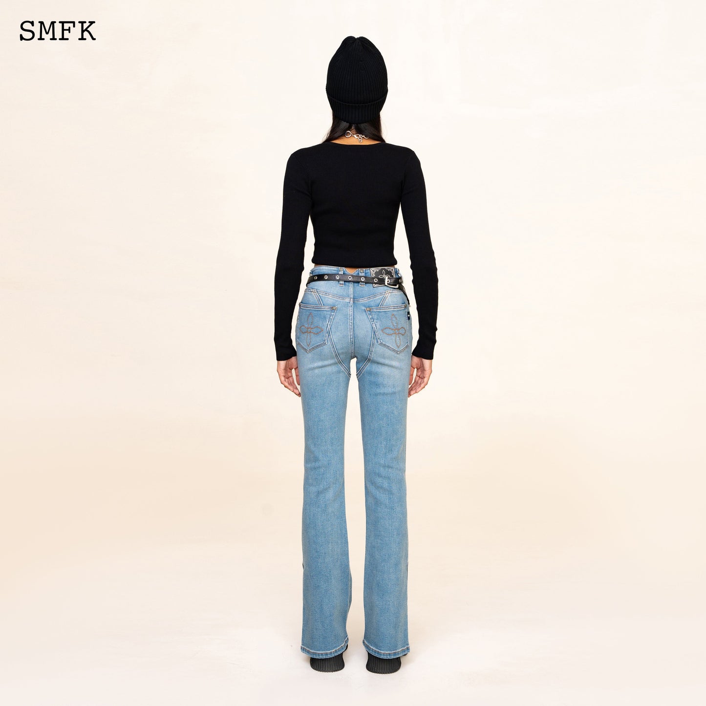 SMFK Compass Cross Rib Knitted Top In Black