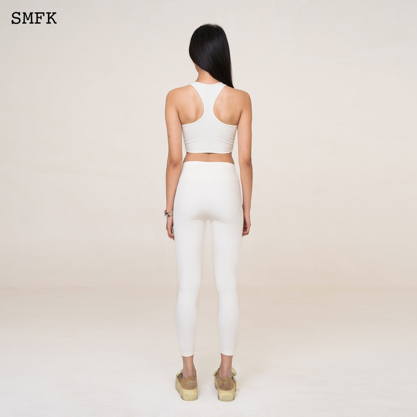 SMFK Compass Classical Workout Set Cream