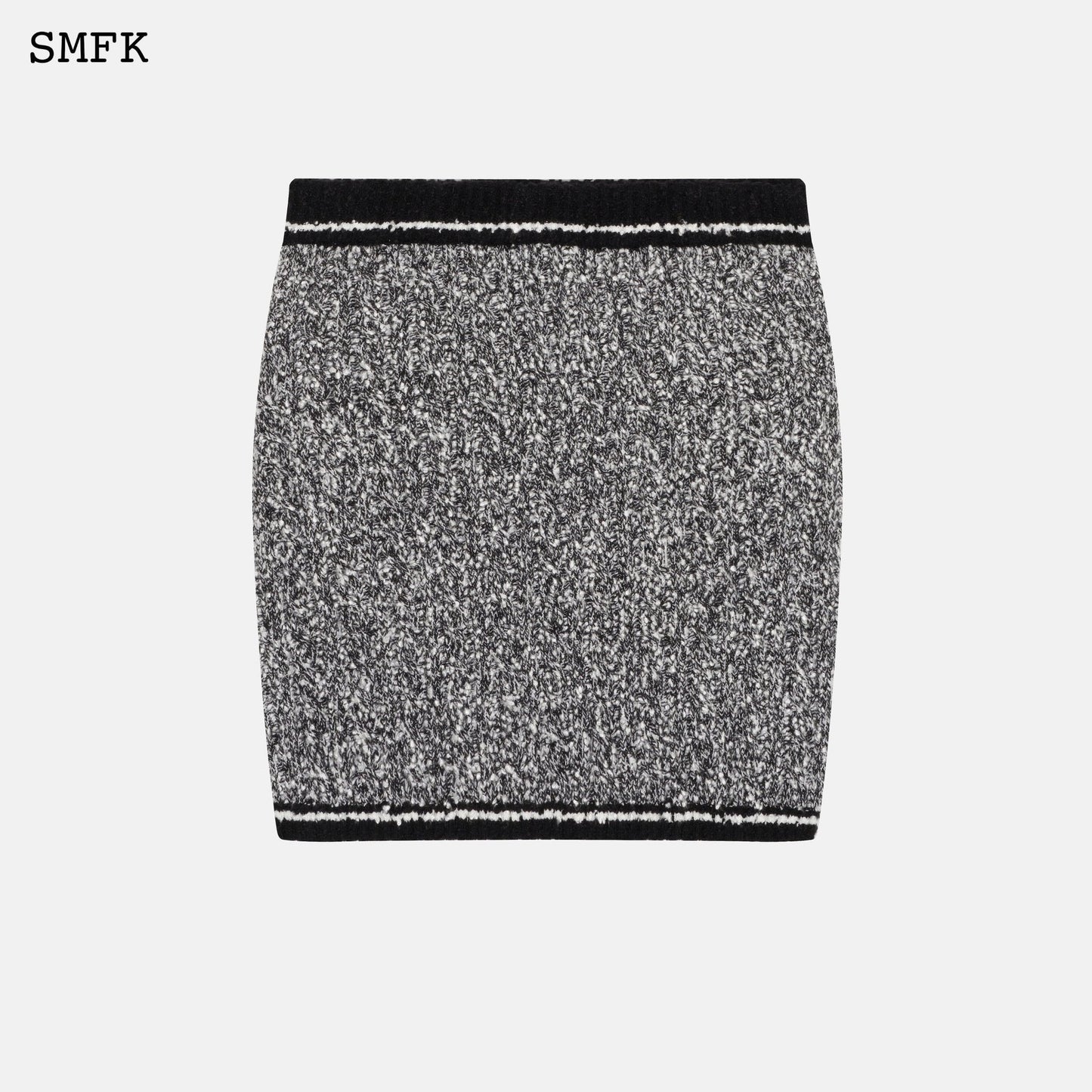 SMFK Compass Classical Black and White Knitted Set