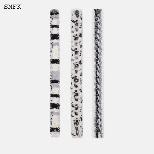 SMFK Compass Retro Academy White Choker