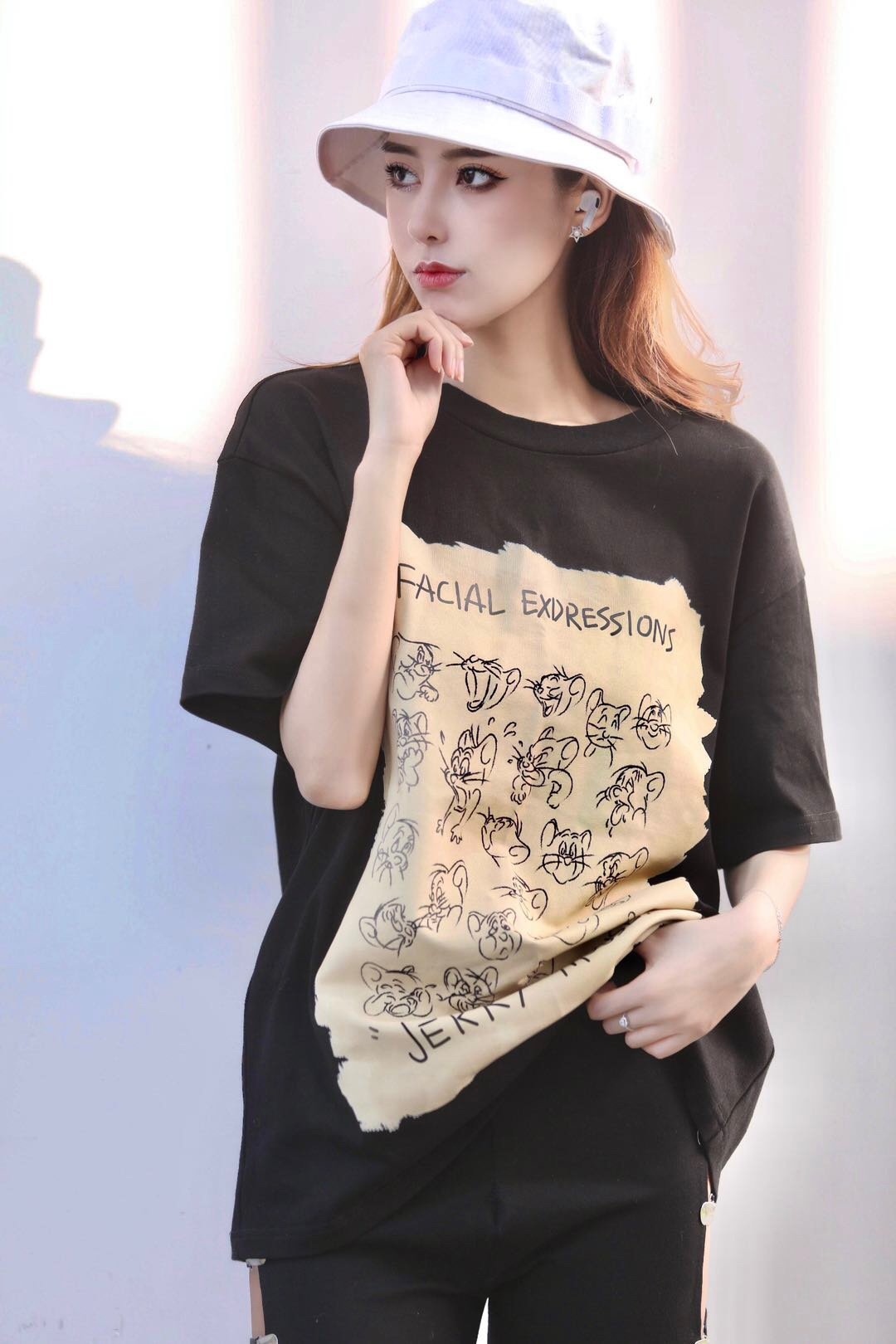 SOFITTE 'Jerry Mouse' Expression Tee | MADA IN CHINA
