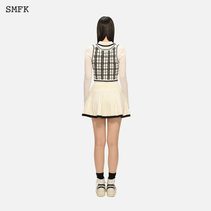 SMFK Tic Tac Toe Check College Vest